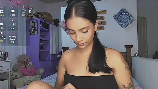 mia yireth online show from 12/03/25, 02:45