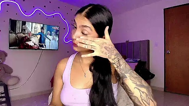 mia yireth online show from 02/27/26, 01:06