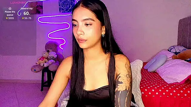 mia yireth online show from 04/22/26, 01:45