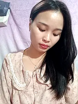 Lili lovely online show from 11/23/25, 01:59