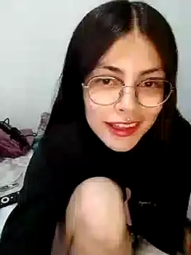 Snapshot of Kylie_Rivers chatting on 10/01/25, 11:30 Kylie Rivers online show from 10/01/25, 11:30