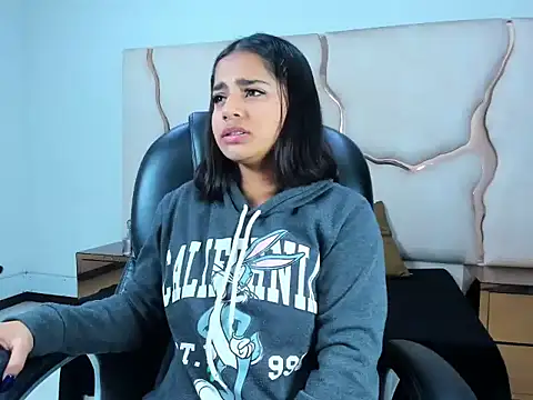 ScarletDoll online show from 09/19/25, 03:10