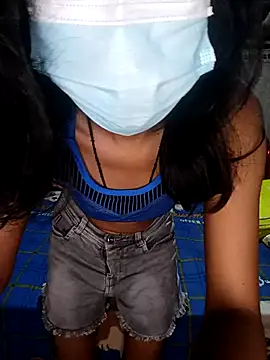 Snapshot of emali_baba chatting on 02/13/26, 05:02 emali baba online show from 02/13/26, 05:02