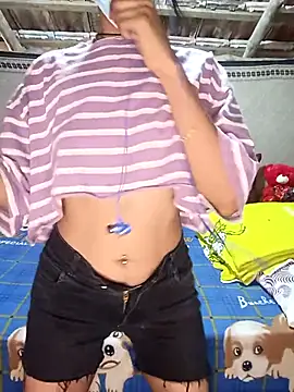 Snapshot of emali_baba chatting on 01/17/26, 05:11 emali baba online show from 01/17/26, 05:11