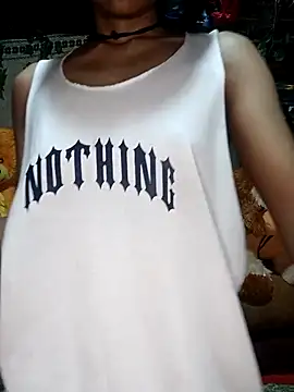 Snapshot of emali_baba chatting on 04/07/26, 12:18 emali baba online show from 04/07/26, 12:18