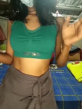 Snapshot of emali_baba chatting on 02/09/26, 03:54 emali baba online show from 02/09/26, 03:54