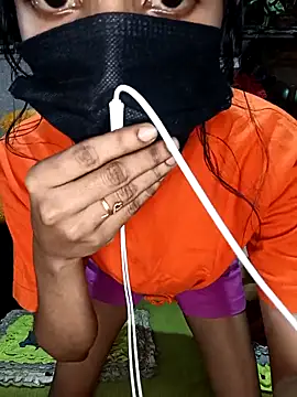 Snapshot of emali_baba chatting on 04/12/26, 06:11 emali baba online show from 04/12/26, 06:11