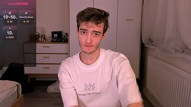 spider    man online show from 11/21/25, 05:01