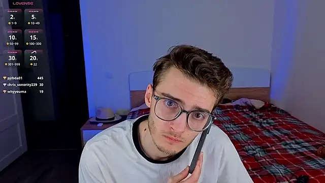 spider    man online show from 04/15/26, 07:58