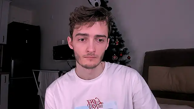 spider    man online show from 12/21/25, 05:25