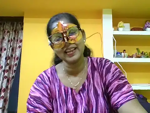 Snapshot of kavya1 chatting on 10/10/25, 02:51 kavya1 online show from 10/10/25, 02:51