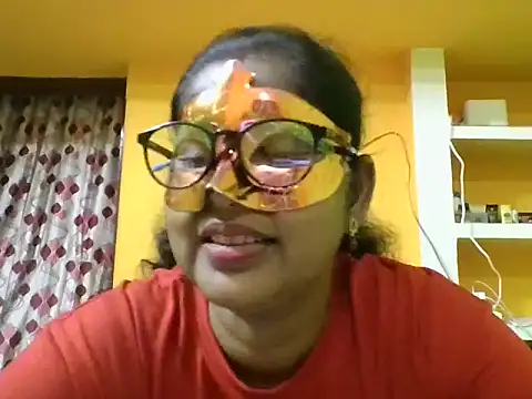 Snapshot of kavya1 chatting on 09/24/25, 01:28 kavya1 online show from 09/24/25, 01:28