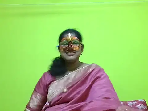 Snapshot of kavya1 chatting on 09/09/25, 06:17 kavya1 online show from 09/09/25, 06:17
