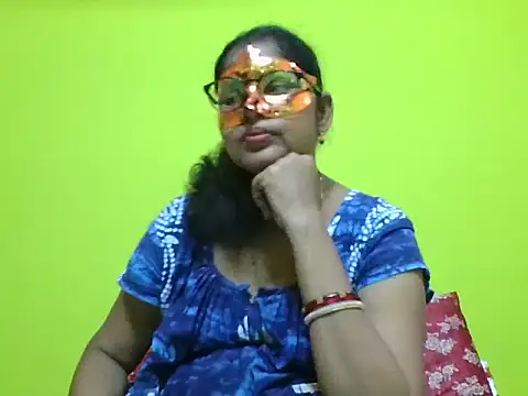 Snapshot of kavya1 chatting on 09/13/25, 01:00 kavya1 online show from 09/13/25, 01:00