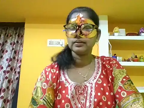 Snapshot of kavya1 chatting on 10/14/25, 01:23 kavya1 online show from 10/14/25, 01:23