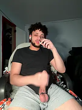 Snapshot of Troydaddy578 chatting on 01/08/26, 05:57 Troydaddy578 online show from 01/08/26, 05:57