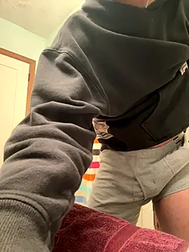 Snapshot of Troydaddy578 chatting on 11/03/25, 09:02 Troydaddy578 online show from 11/03/25, 09:02