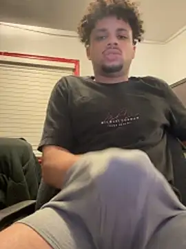 Snapshot of Troydaddy578 chatting on 11/14/25, 01:09 Troydaddy578 online show from 11/14/25, 01:09