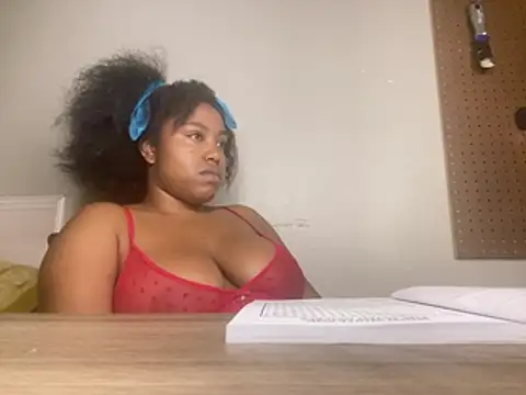 princesslivv online show from 06/10/26, 03:19