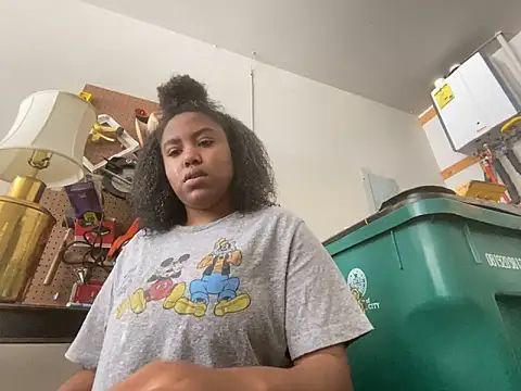 princesslivv online show from 04/07/26, 05:15