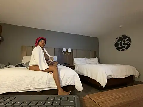 princesslivv online show from 02/13/26, 07:41