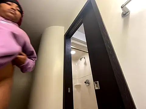 princesslivv online show from 11/05/25, 09:07