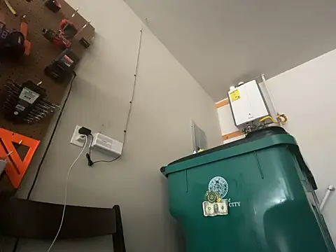 princesslivv online show from 11/21/25, 09:36