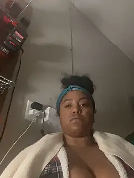 princesslivv online show from 10/29/25, 08:24