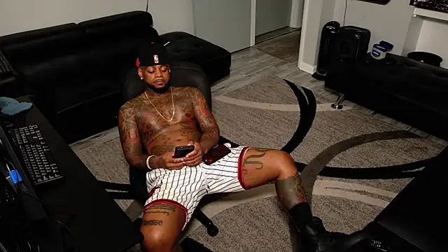 SLANGONDEMHOES online show from 02/11/26, 06:19