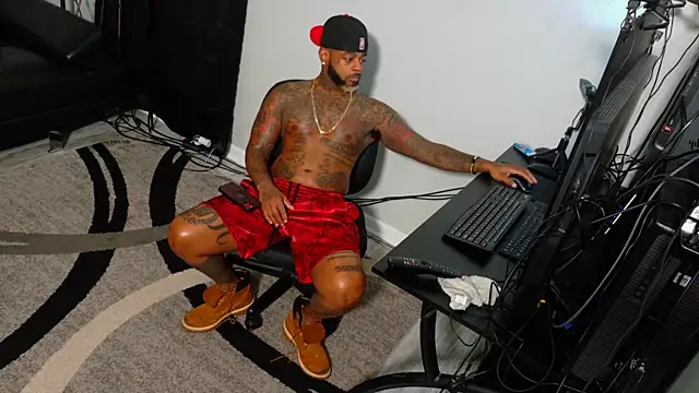 SLANGONDEMHOES online show from 11/11/25, 02:23