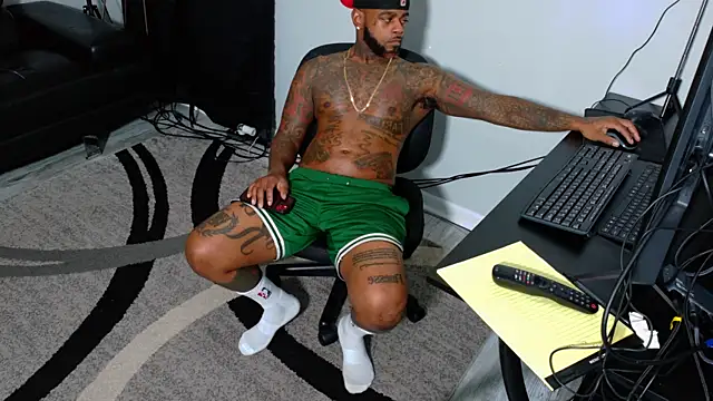 SLANGONDEMHOES online show from 11/22/25, 08:08