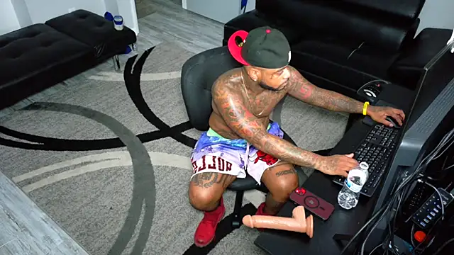 SLANGONDEMHOES online show from 12/20/25, 08:12