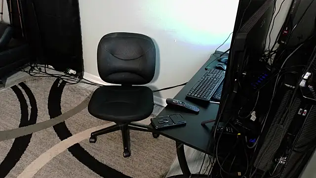 SLANGONDEMHOES online show from 11/30/25, 06:19