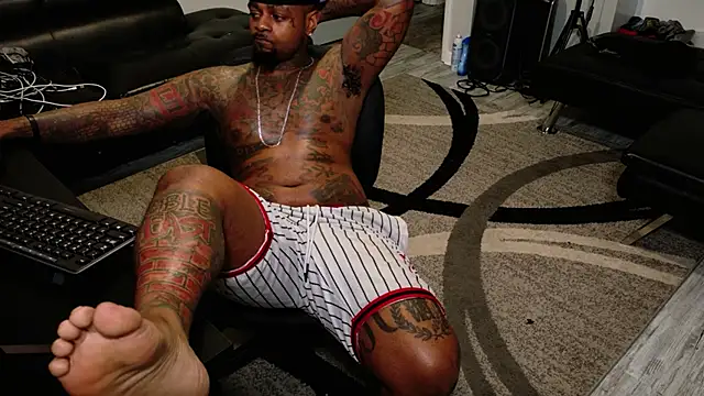 SLANGONDEMHOES online show from 07/15/26, 02:29