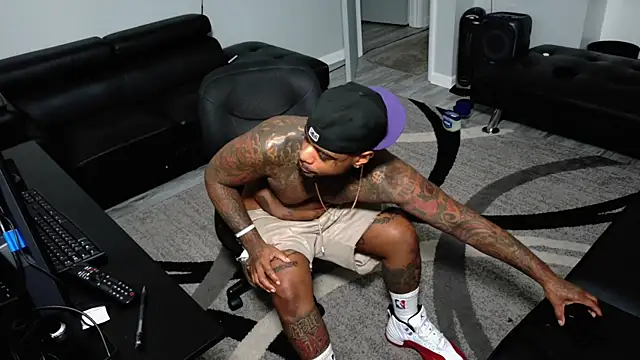 SLANGONDEMHOES online show from 02/12/26, 07:13