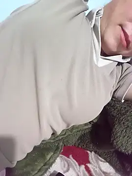 Fienjr online show from 04/15/26, 01:37