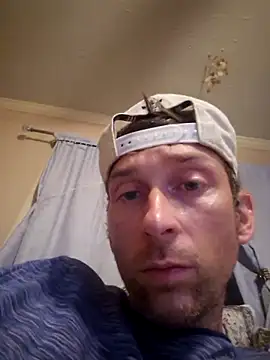 Snapshot of mresquared chatting on 06/03/26, 06:47 mresquared online show from 06/03/26, 06:47