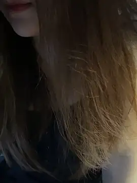 Hinne07 online show from 12/14/25, 12:39