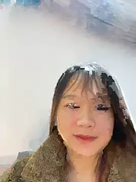 Hinne07 online show from 12/04/25, 02:49