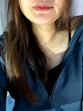 Hinne07 online show from 12/18/25, 12:49