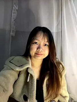 Hinne07 online show from 12/01/25, 12:33