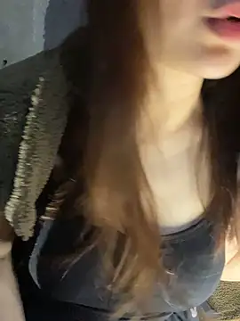 Hinne07 online show from 12/15/25, 02:39