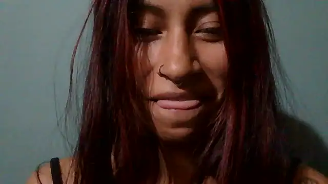 Pocahontas tw online show from 11/17/25, 02:15