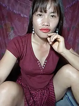 Snapshot of rubi_bae chatting on 06/24/26, 10:40 rubi bae online show from 06/24/26, 10:40