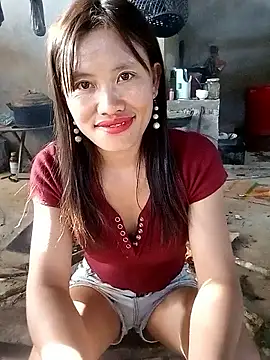 Snapshot of rubi_bae chatting on 05/26/26, 12:20 rubi bae online show from 05/26/26, 12:20