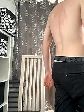 bailey mcvicar online show from 09/30/25, 11:27