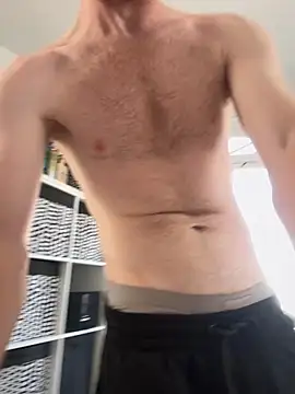 bailey mcvicar online show from 09/16/25, 03:24