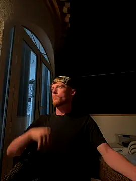 bailey mcvicar online show from 09/24/25, 10:05