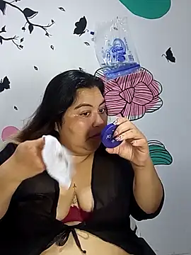 Snapshot of curvy_diva_ chatting on 10/19/25, 11:57 curvy diva online show from 10/19/25, 11:57