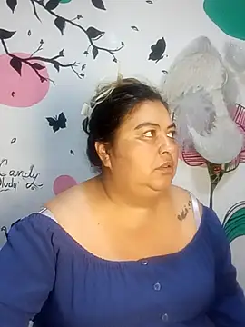 Snapshot of curvy_diva_ chatting on 11/13/25, 09:57 curvy diva online show from 11/13/25, 09:57